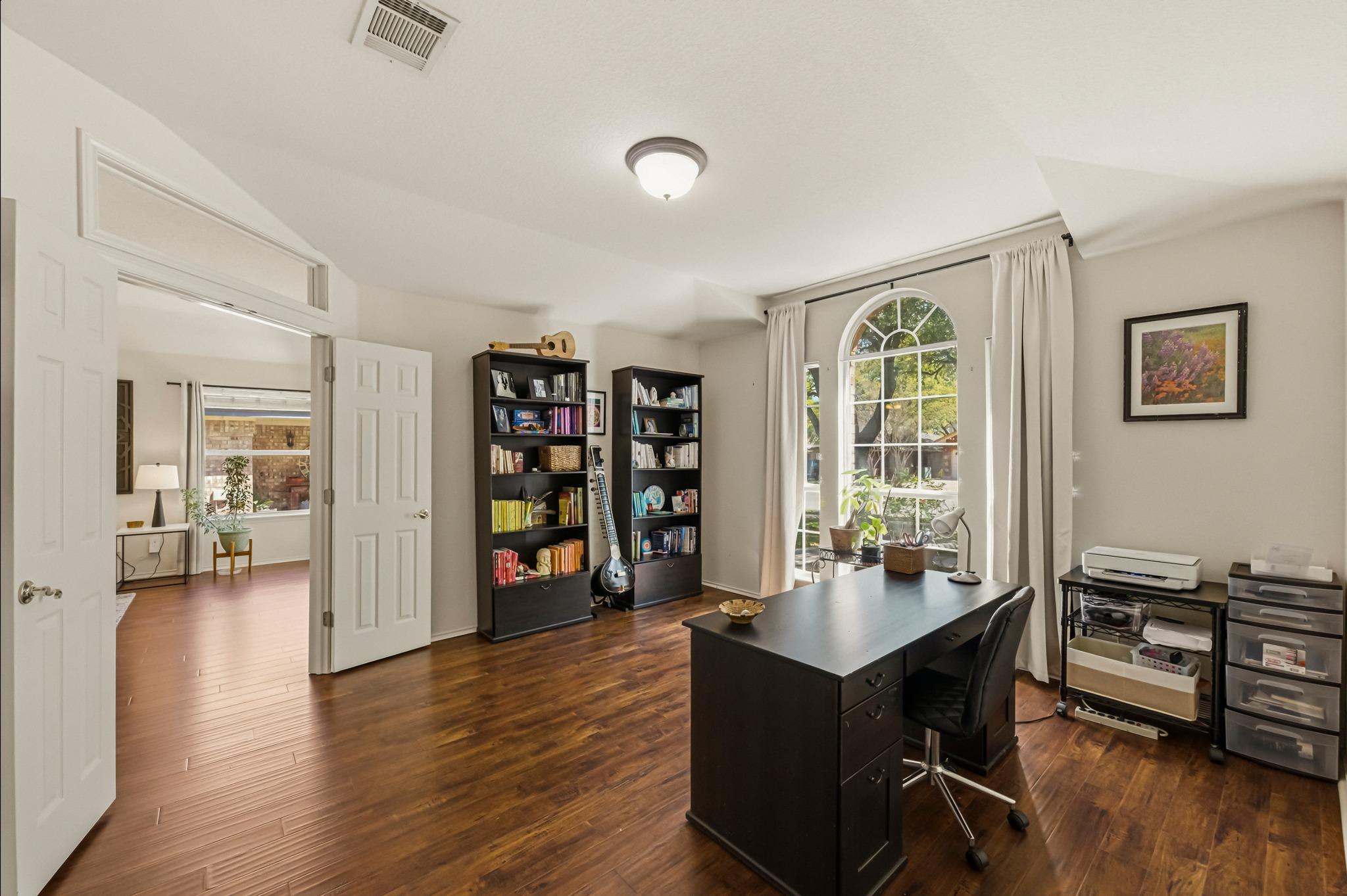 15514 Cadoz Dr, Austin, TX 78728