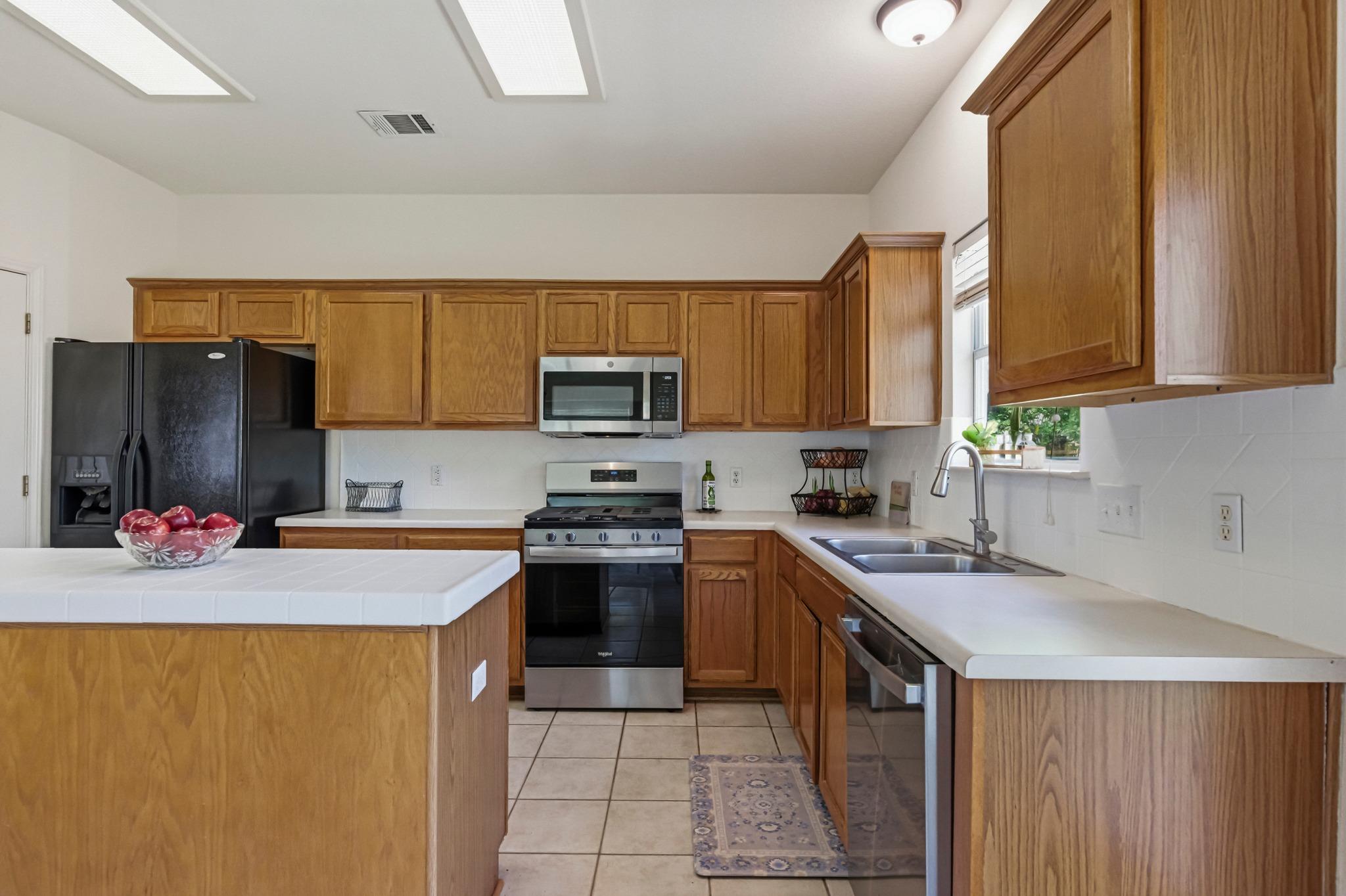 15514 Cadoz Dr, Austin, TX 78728