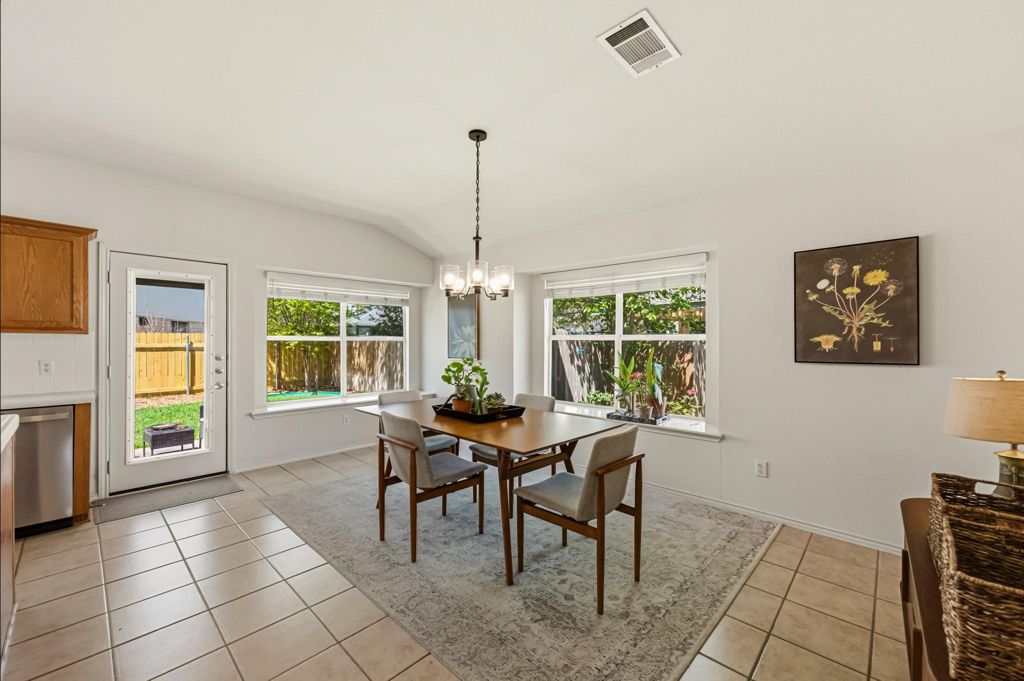 15514 Cadoz Dr, Austin, TX 78728