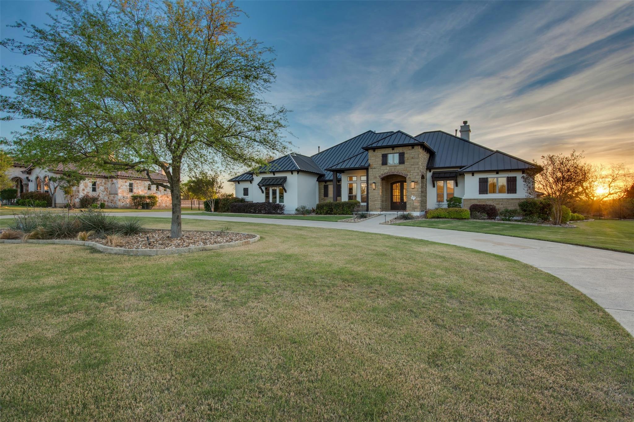 401 Brave Face St, Leander, TX 78641