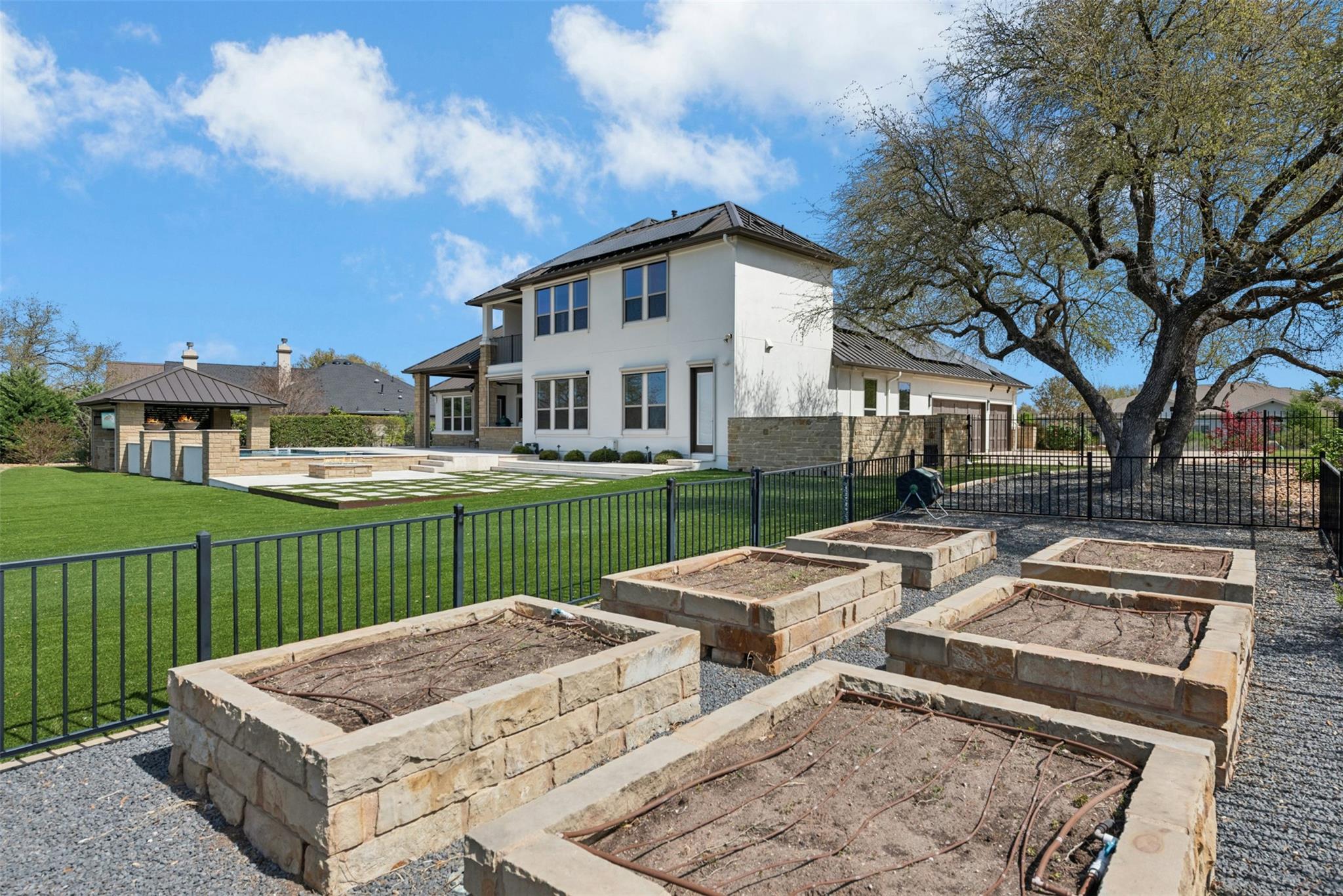 401 Brave Face St, Leander, TX 78641