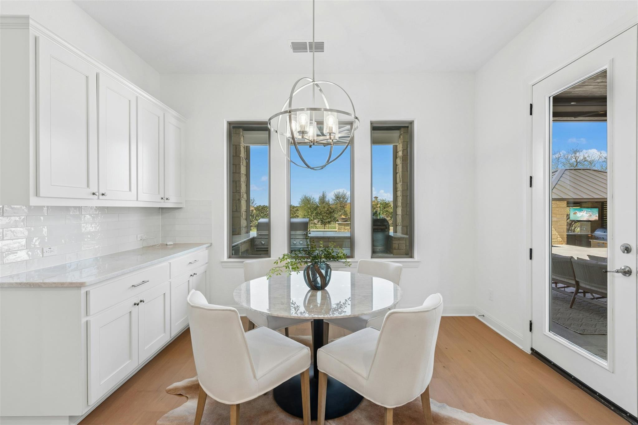 401 Brave Face St, Leander, TX 78641