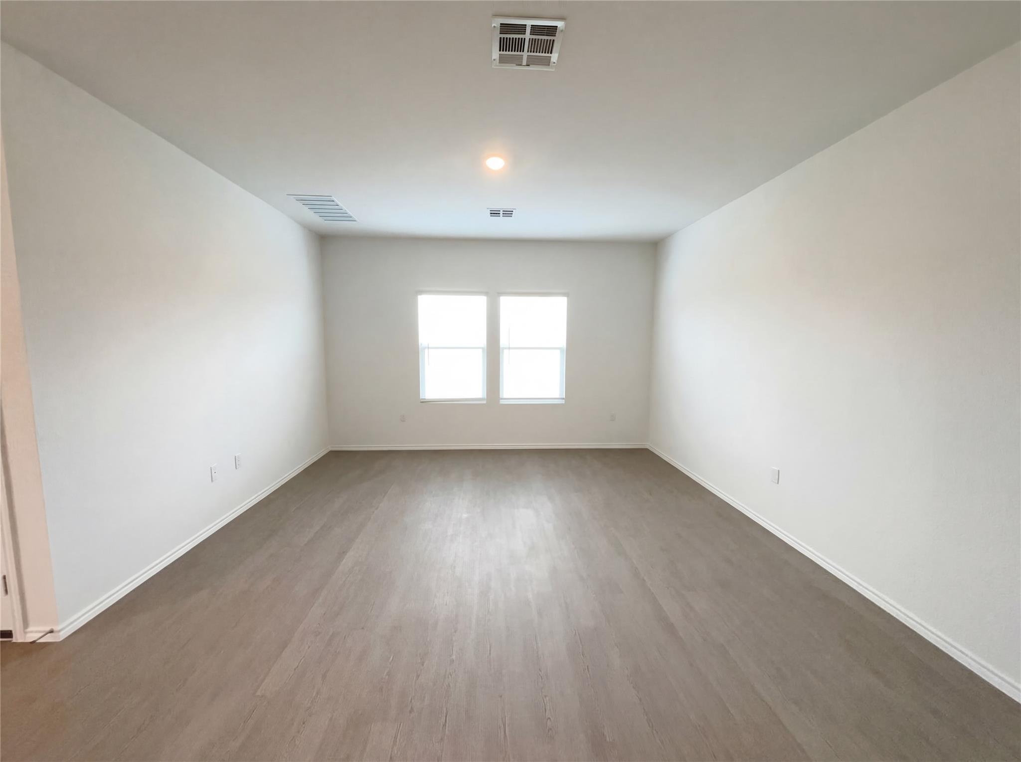 501 Vantage Dr, Hutto, TX 78634