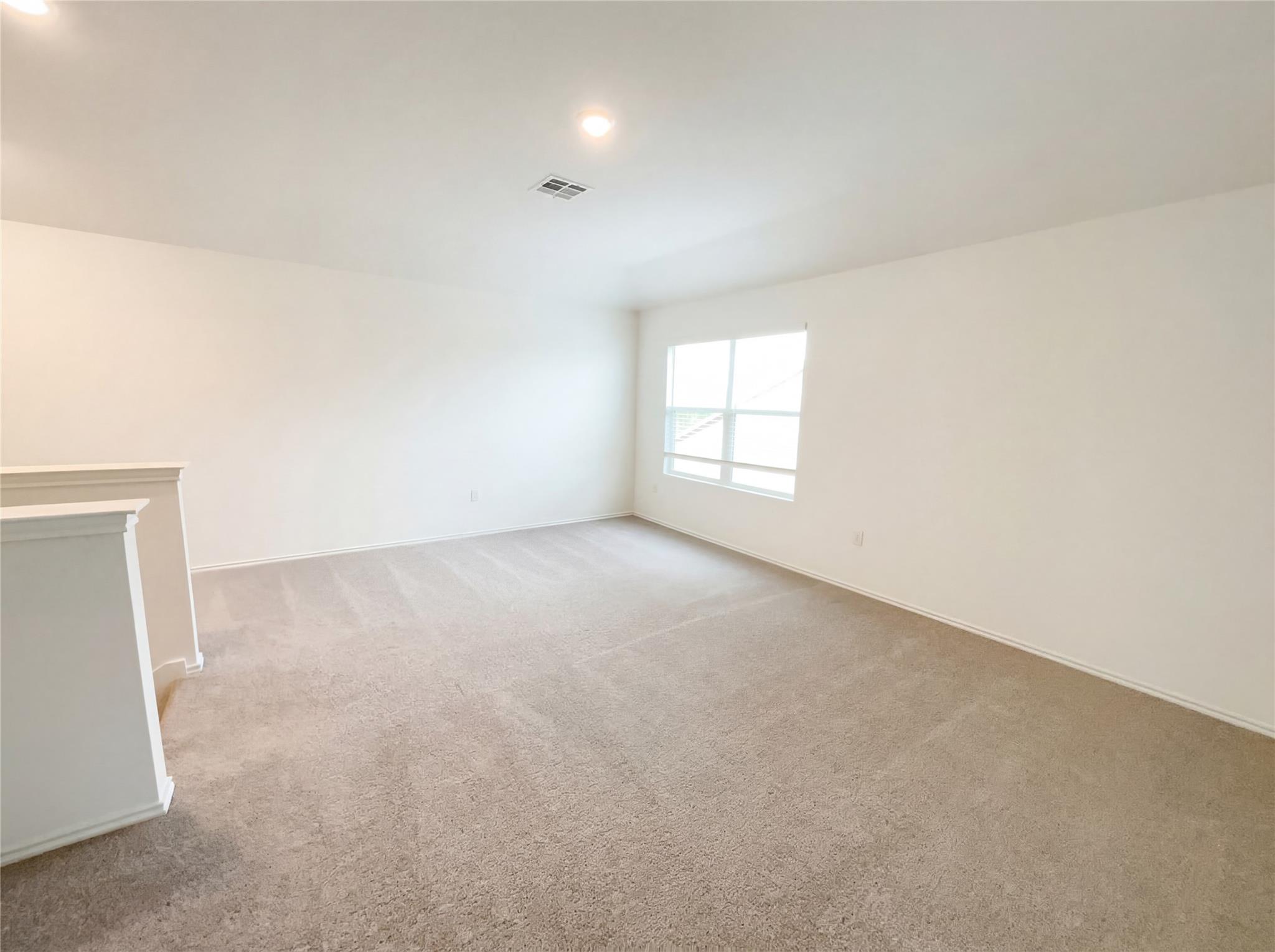 501 Vantage Dr, Hutto, TX 78634