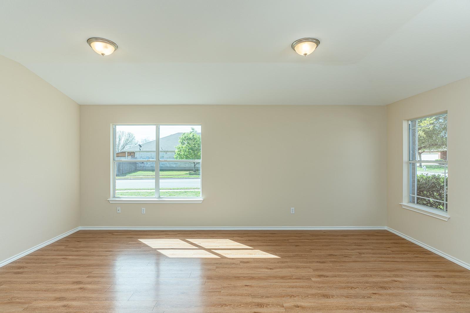 210 Carol Ave, Leander, TX 78641