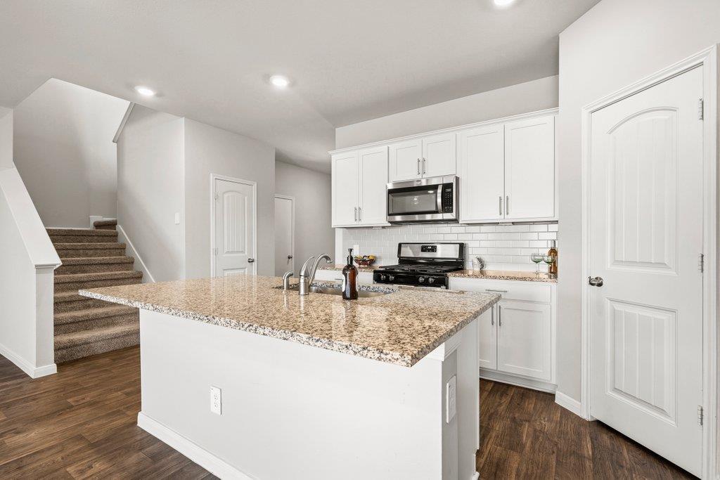 154 Solitude Dr, San Marcos, TX 78666