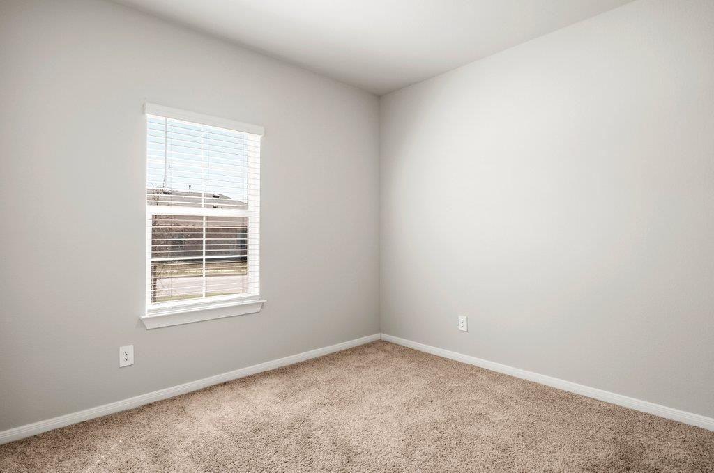 154 Solitude Dr, San Marcos, TX 78666