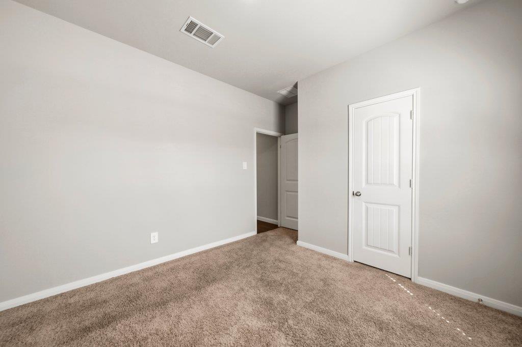 154 Solitude Dr, San Marcos, TX 78666