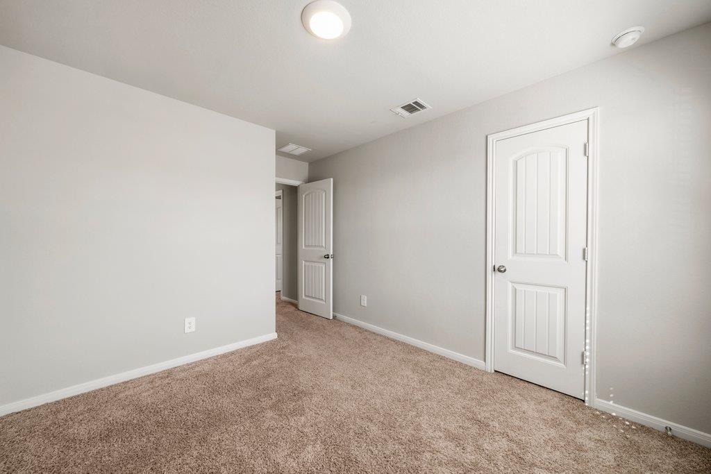 154 Solitude Dr, San Marcos, TX 78666