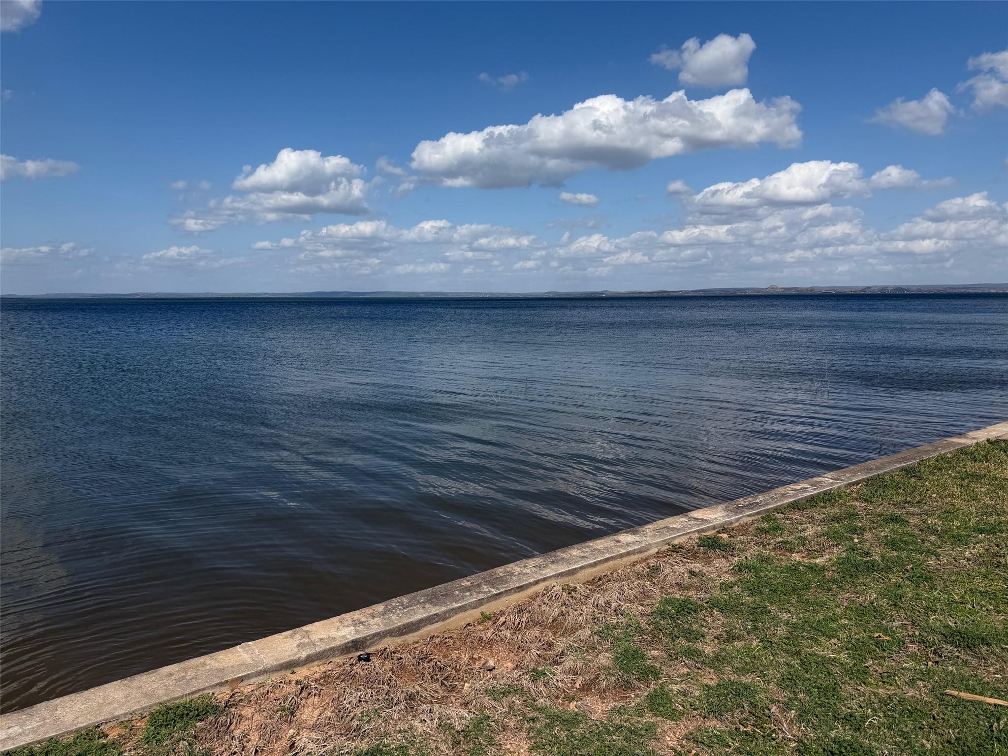 209 Senisa Dr, Buchanan Dam, TX 78609