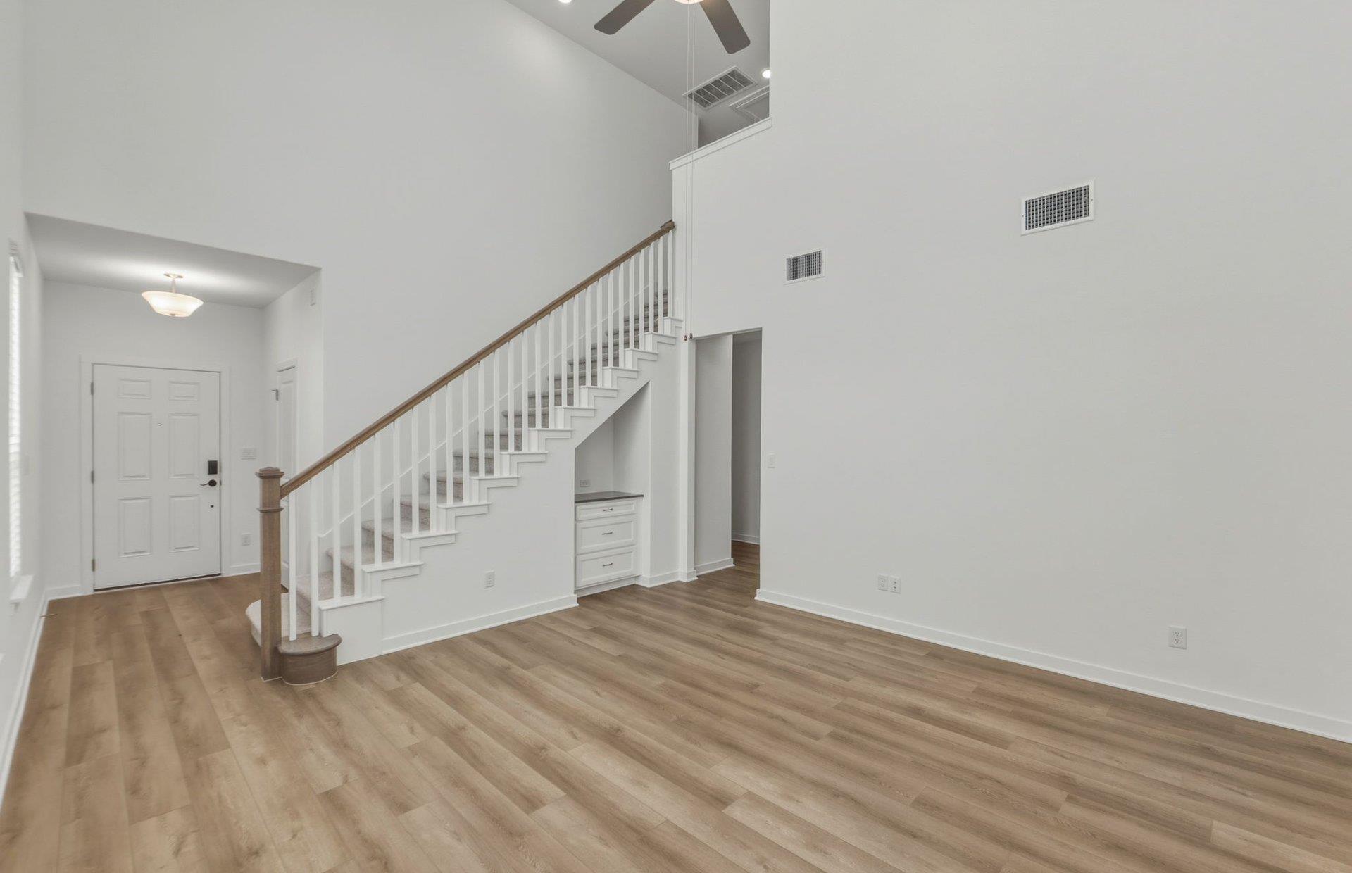 120 Singing Dove Way, Liberty Hill, TX 78642