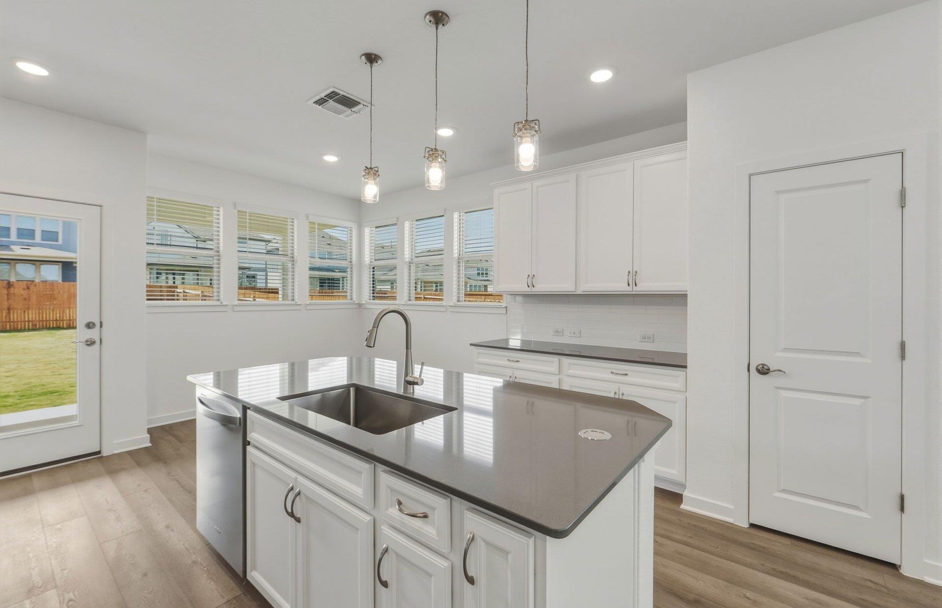120 Singing Dove Way, Liberty Hill, TX 78642