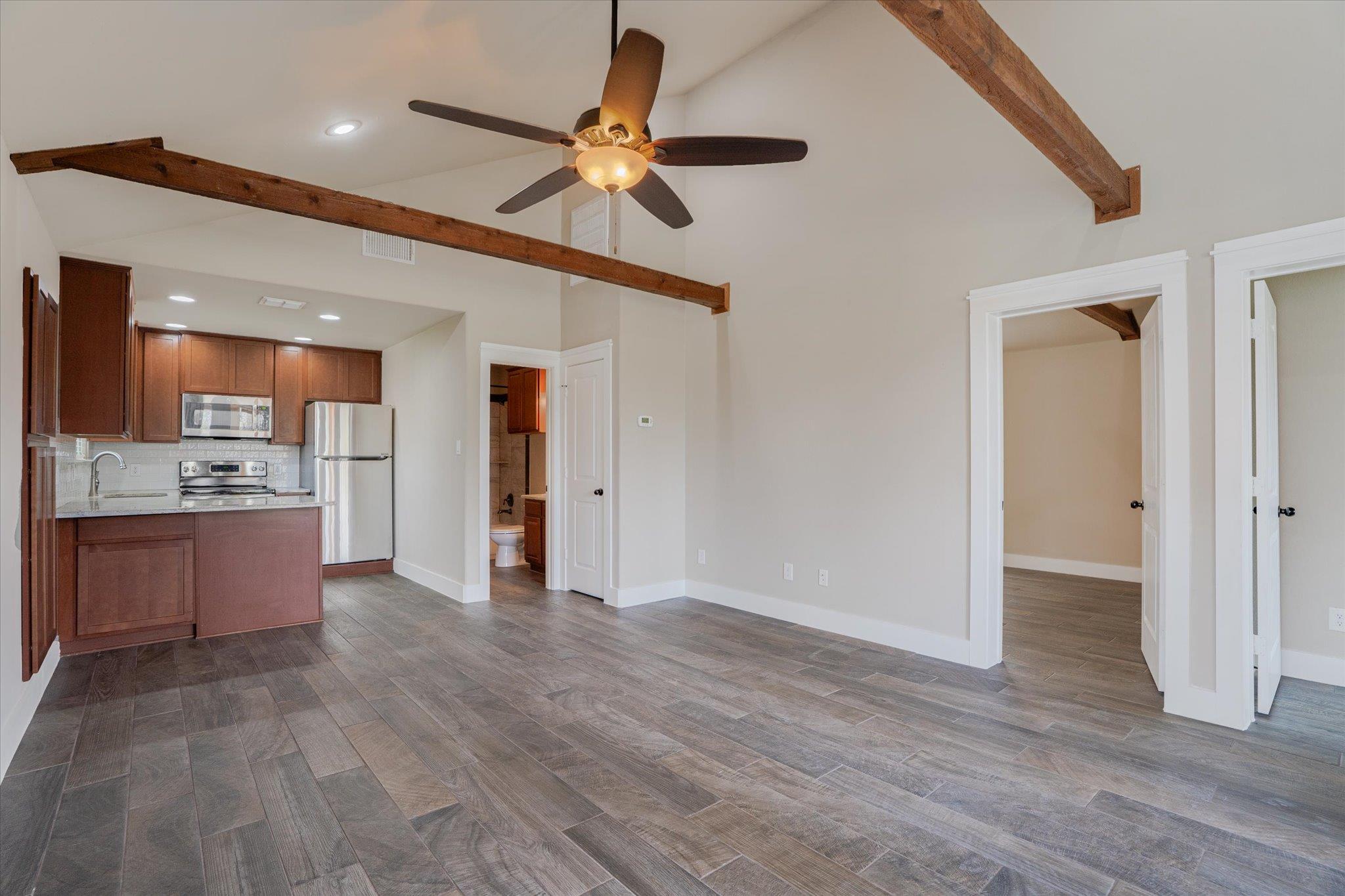 154 Woodcreek Dr # 1, Wimberley, TX 78676