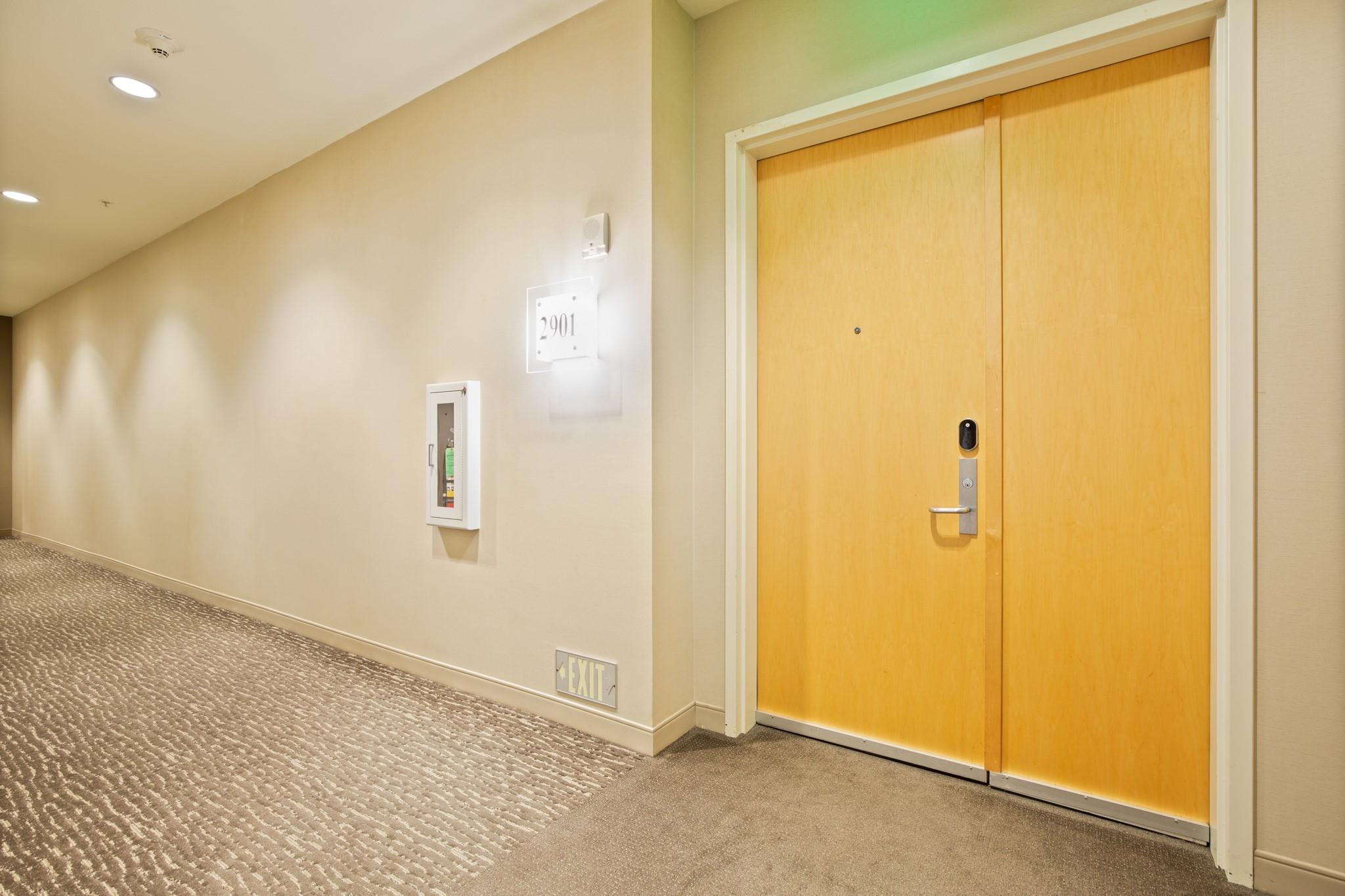 555 E 5th St # 2901, Austin, TX 78701