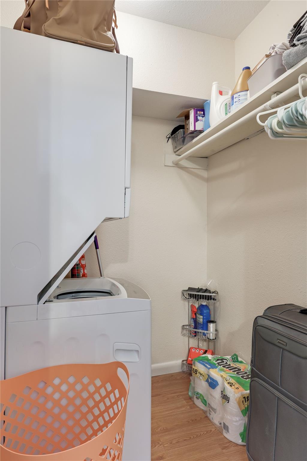 2207 Leon St # 204, Austin, TX 78705