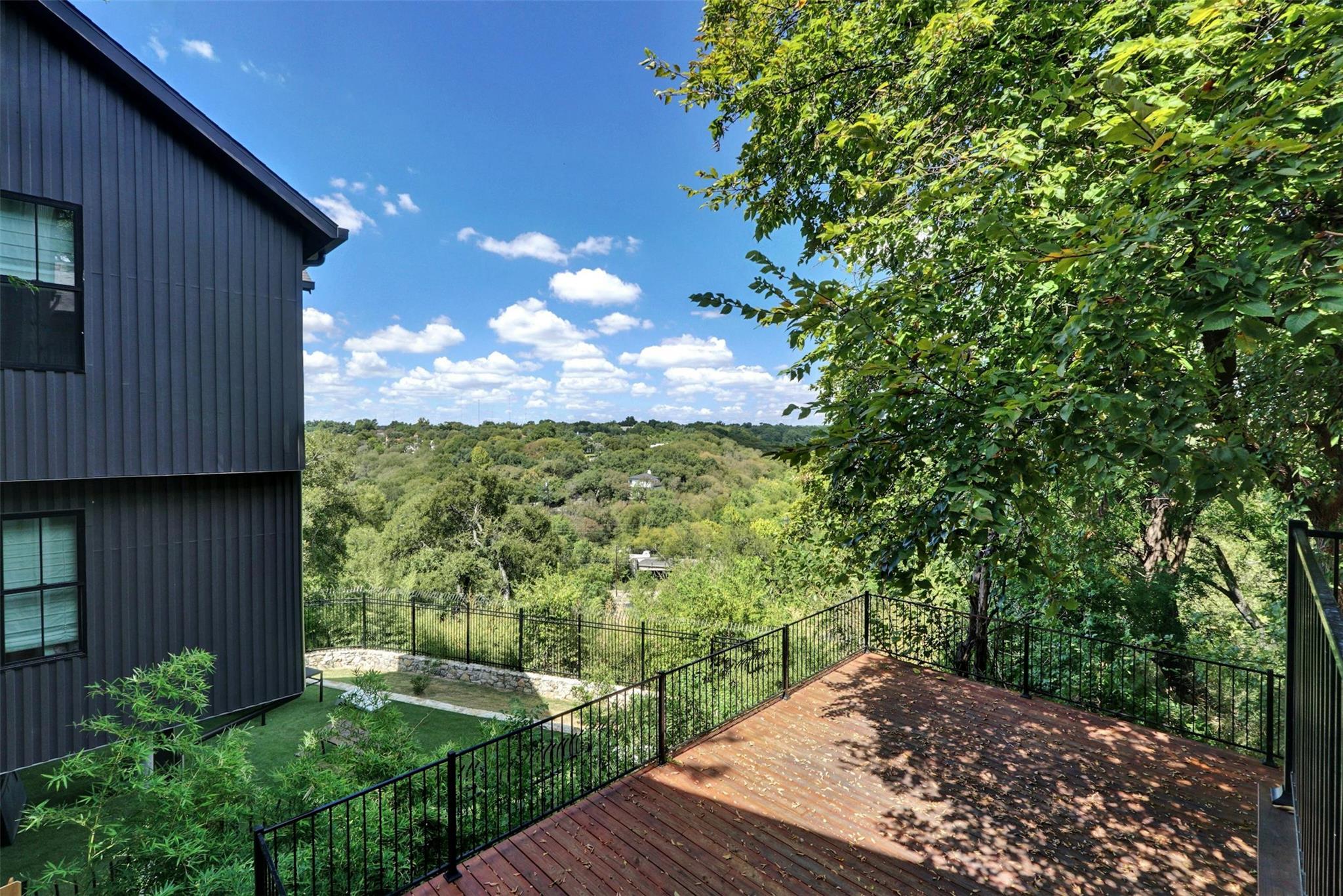 908 Poplar St # 103, Austin, TX 78705