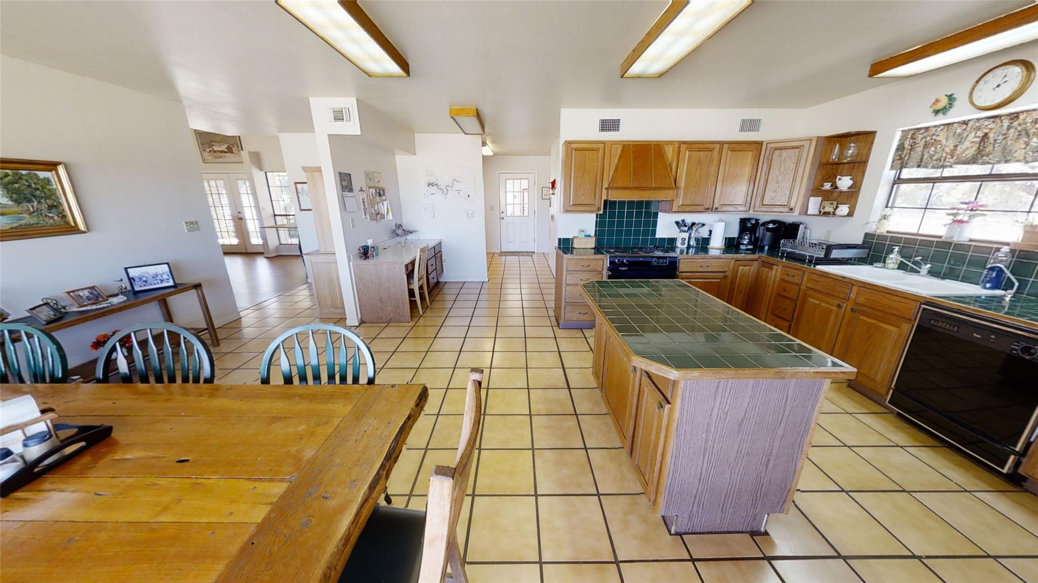 313 Rawhide Rd, Burnet, TX 78611