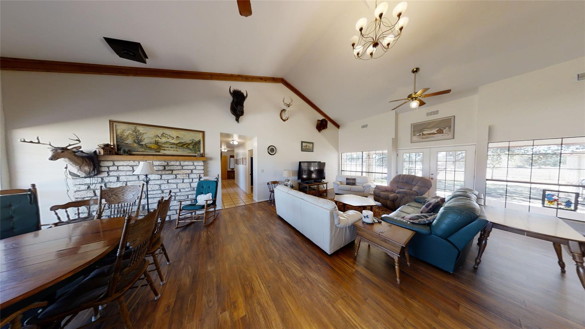 313 Rawhide Rd, Burnet, TX 78611