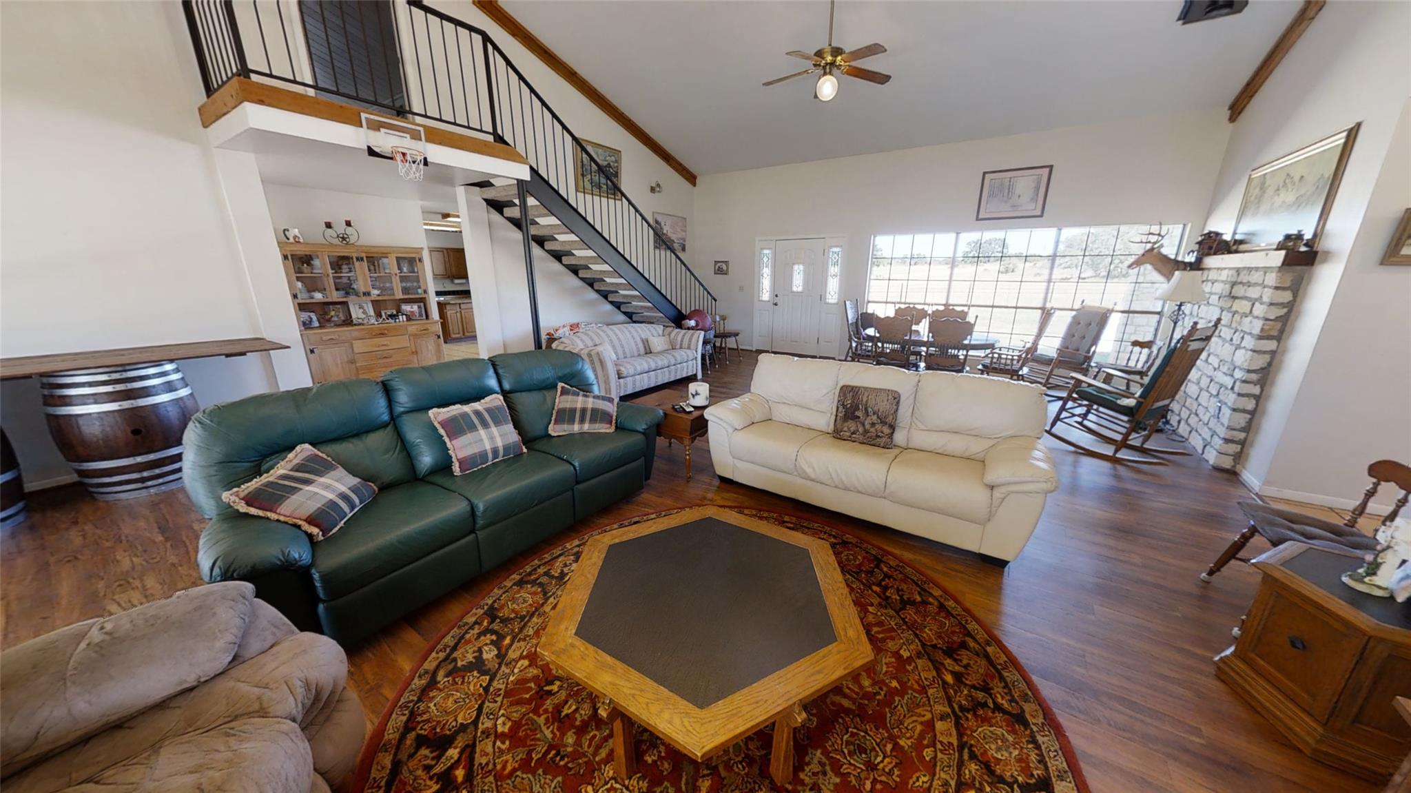 313 Rawhide Rd, Burnet, TX 78611