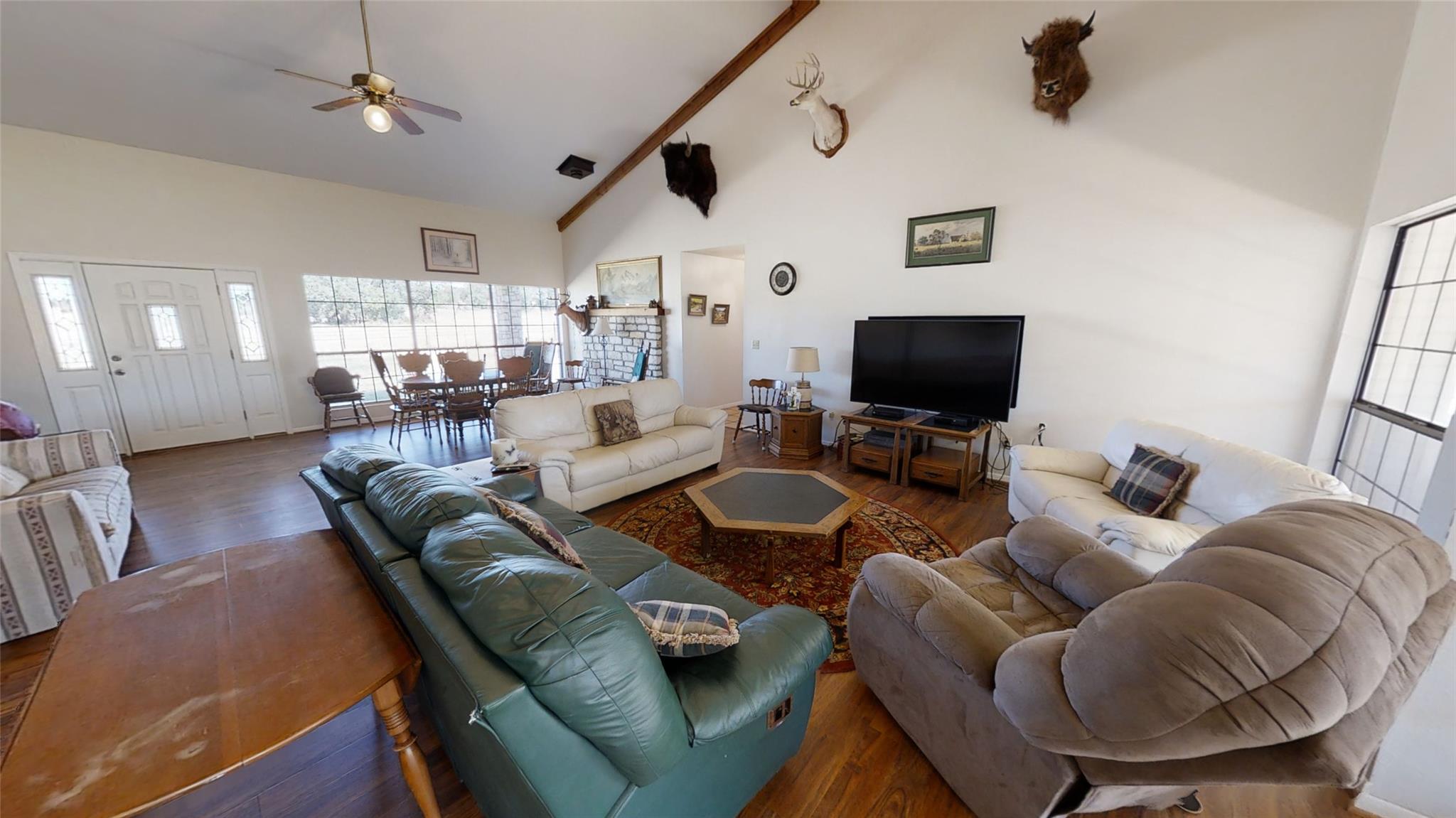 313 Rawhide Rd, Burnet, TX 78611