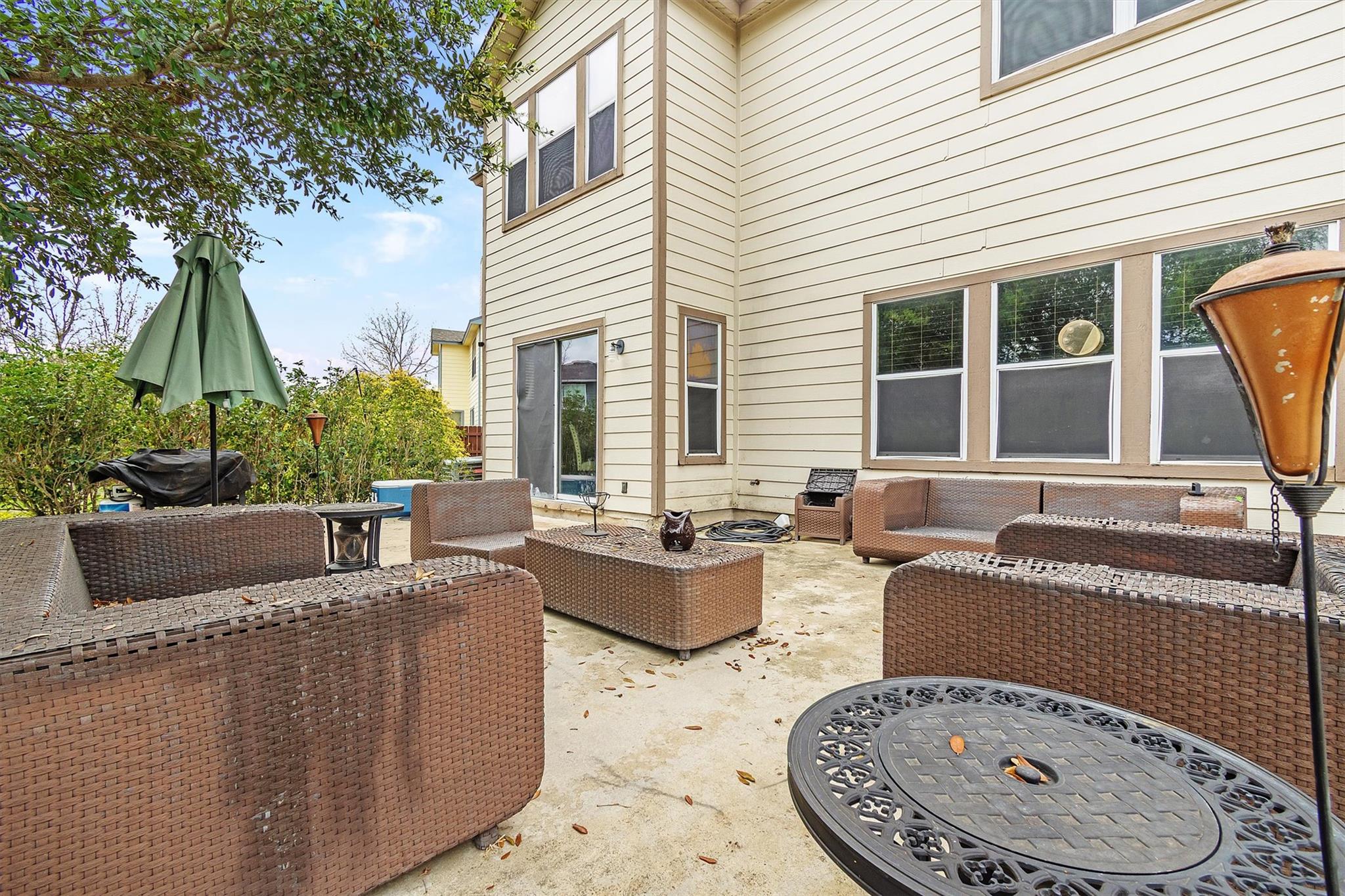 160 Japonica Ct, Kyle, TX 78640