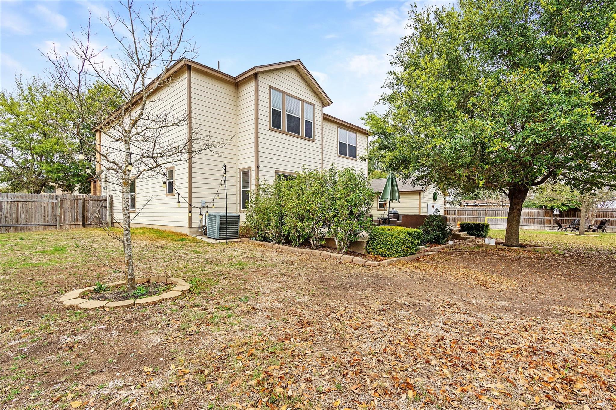 160 Japonica Ct, Kyle, TX 78640