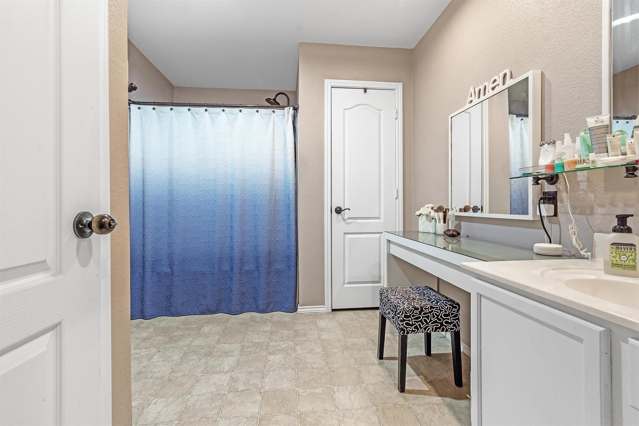 160 Japonica Ct, Kyle, TX 78640