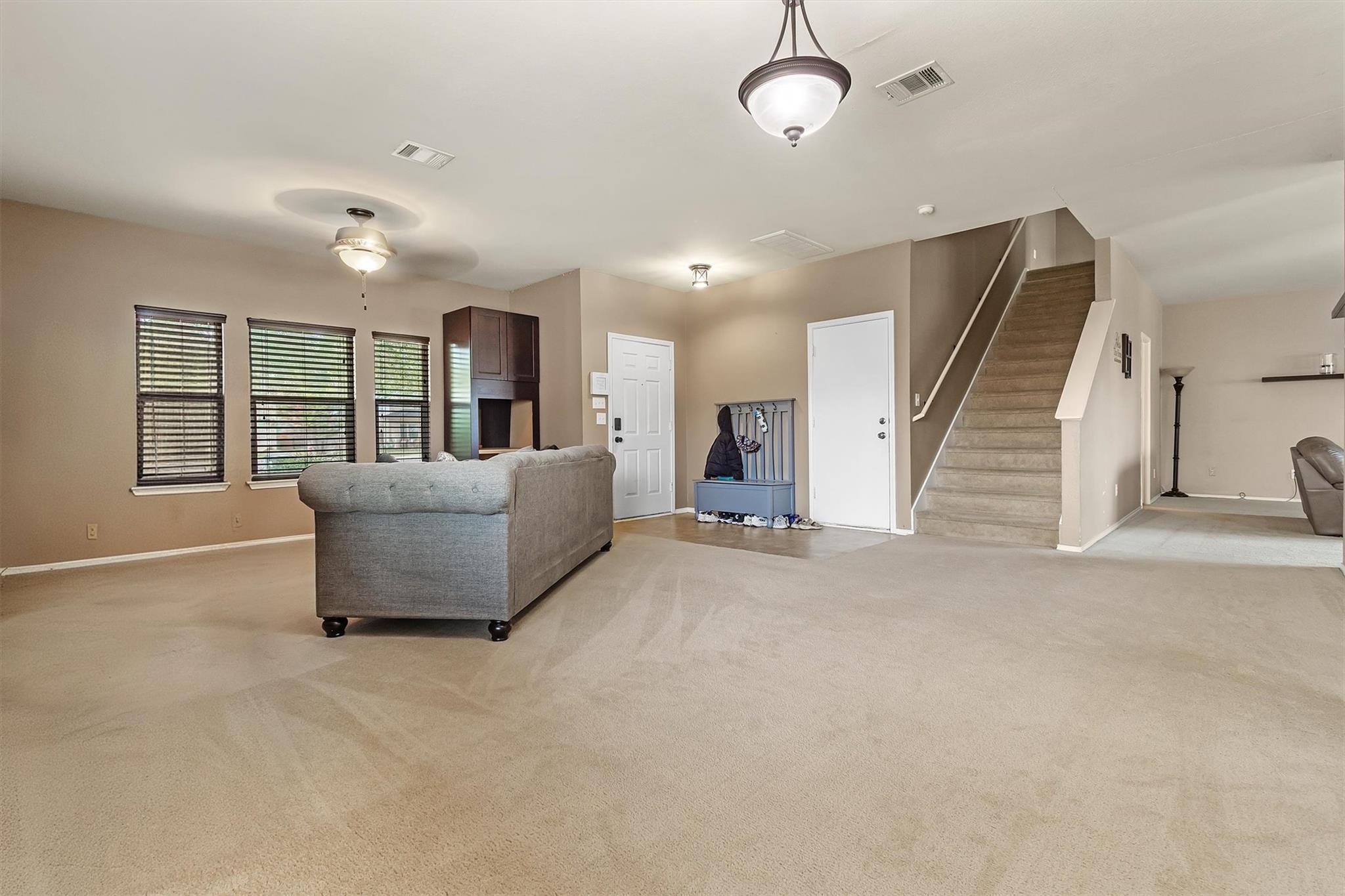 160 Japonica Ct, Kyle, TX 78640