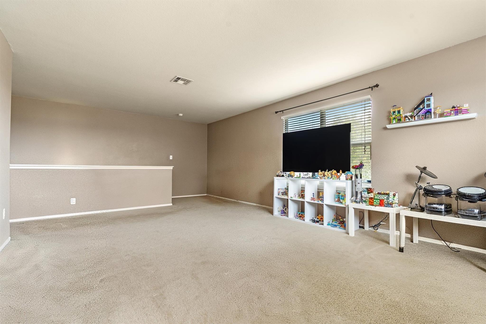 160 Japonica Ct, Kyle, TX 78640