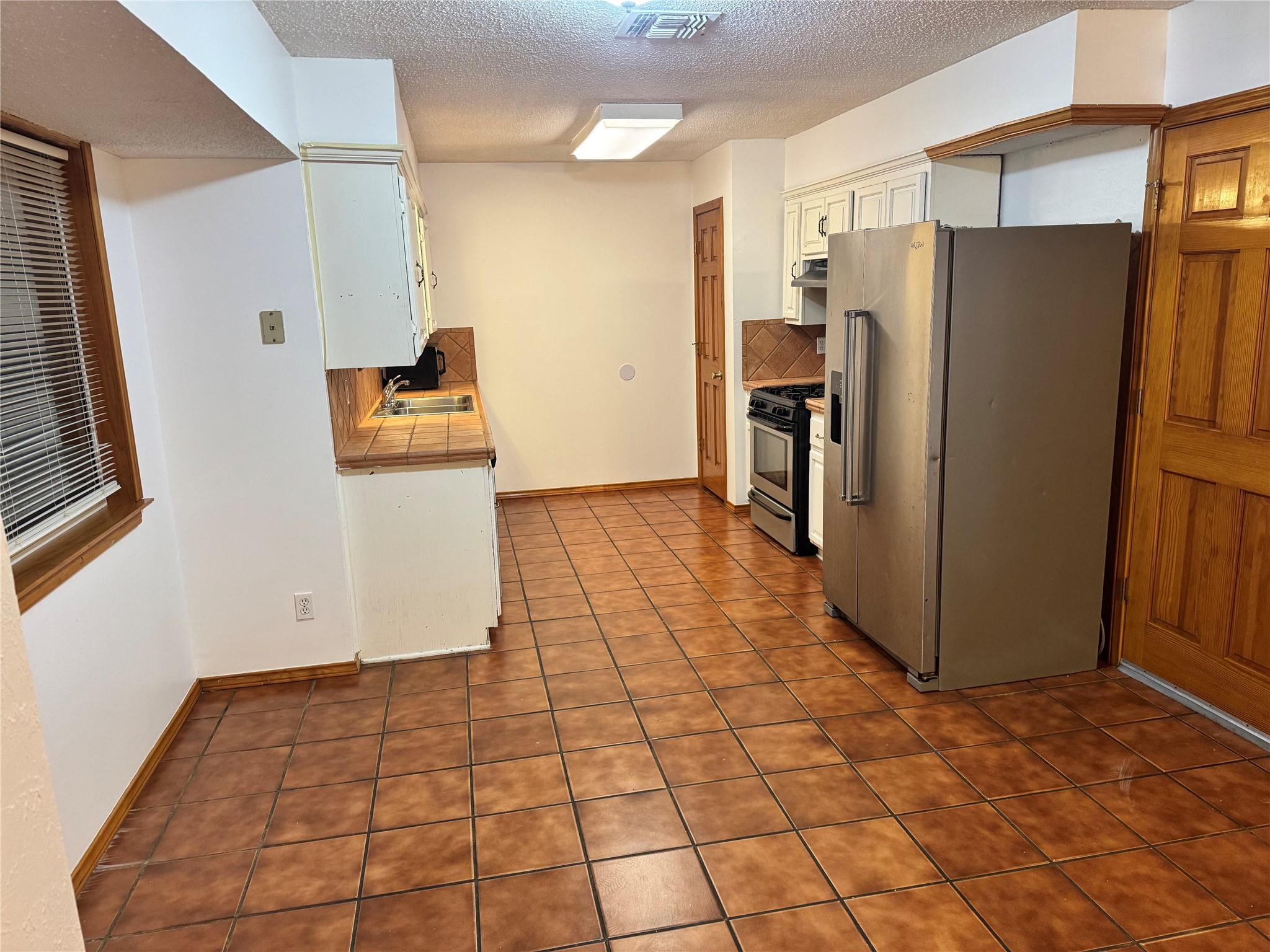 5914 Wagon Bnd, Austin, TX 78744