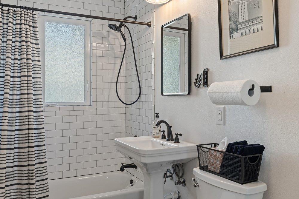 3310 Enfield Rd, Austin, TX 78703