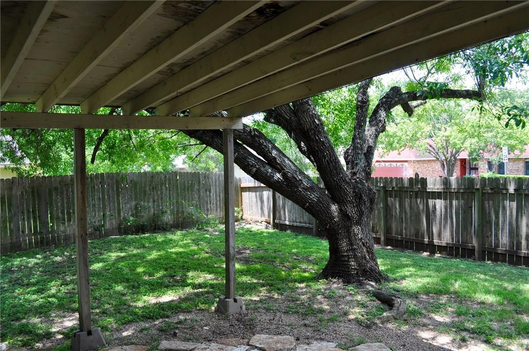 1205 Stoneoak Ln, Austin, TX 78745