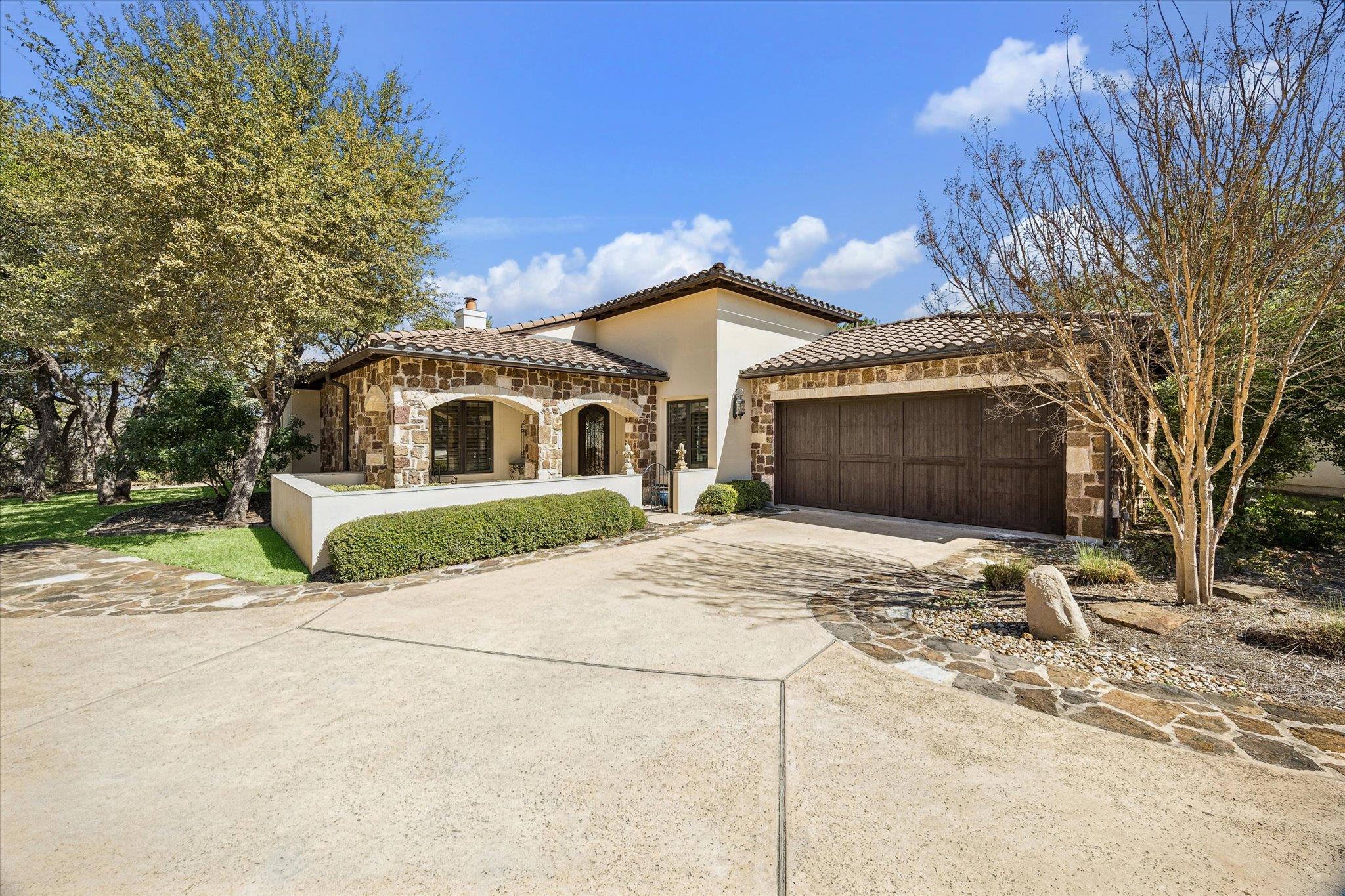 4501 Spanish Oaks Club Blvd # 14, Austin, TX 78738