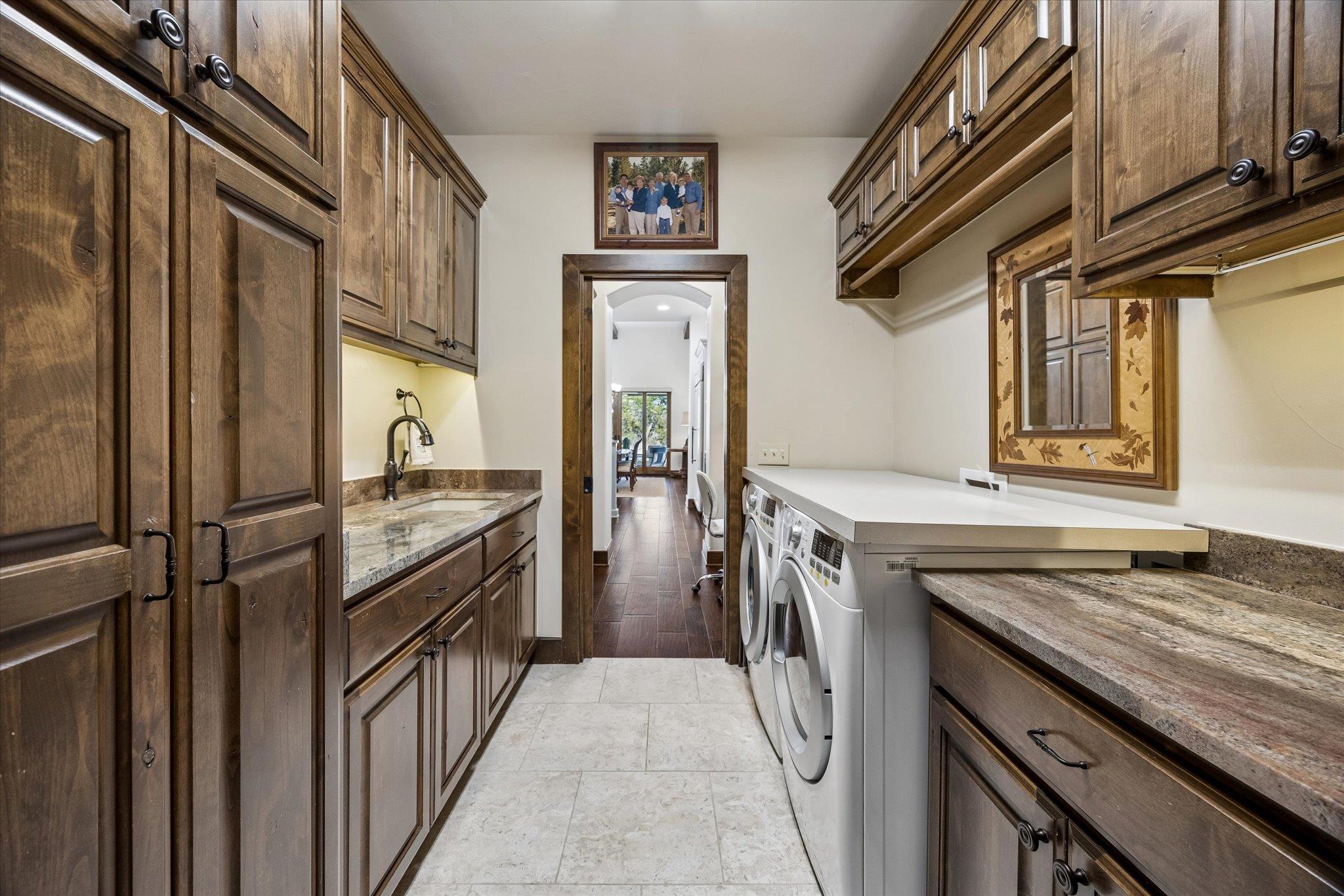 4501 Spanish Oaks Club Blvd # 14, Austin, TX 78738