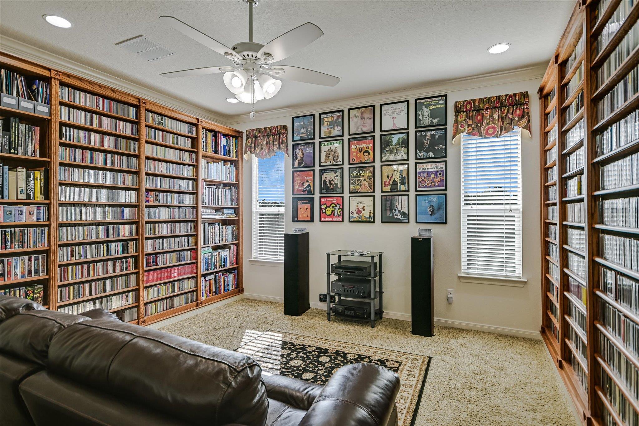 130 CAVE SPRINGS Rd, Wimberley, TX 78676