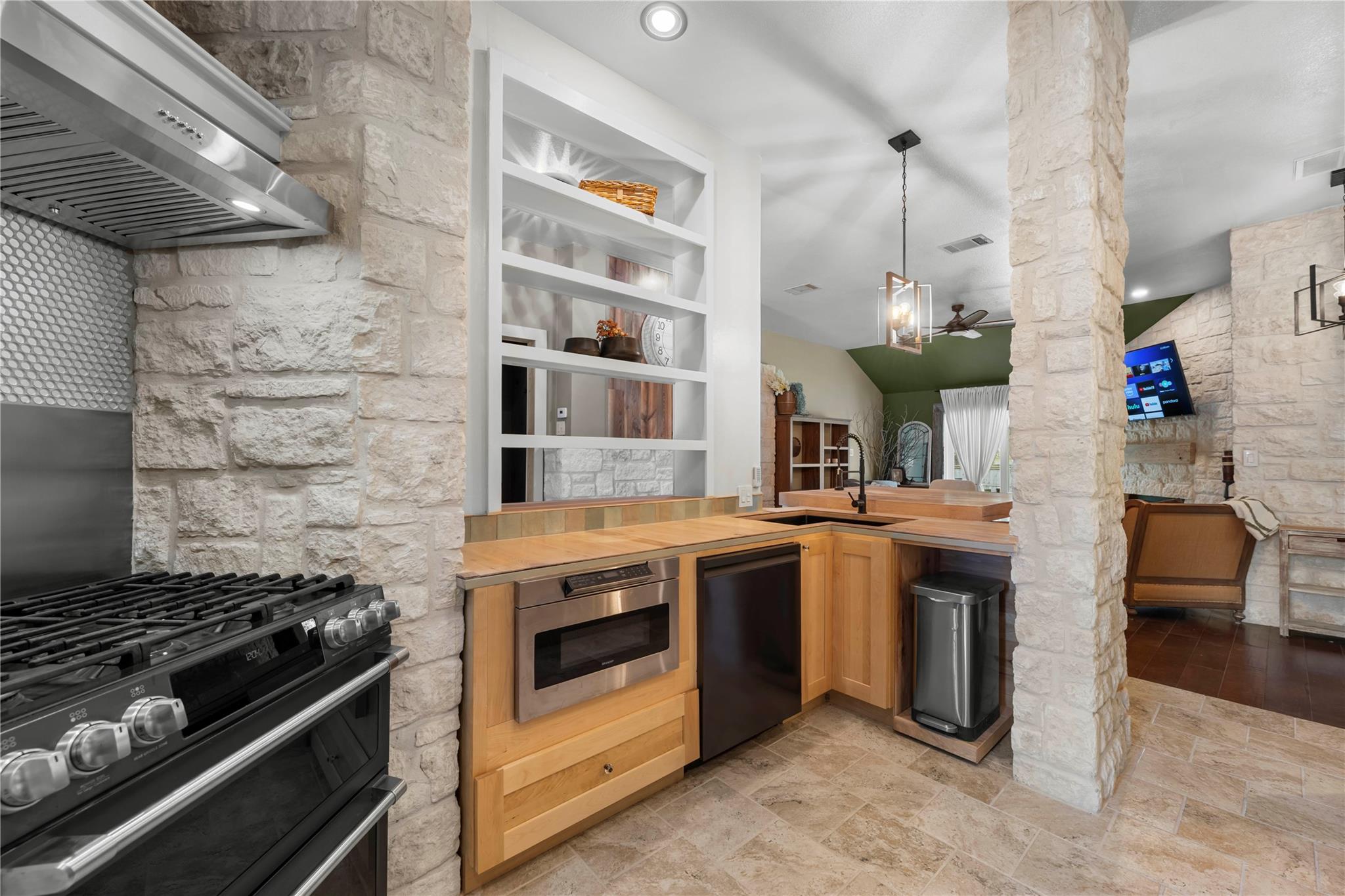 1016 Klondike Loop, Round Rock, TX 78665