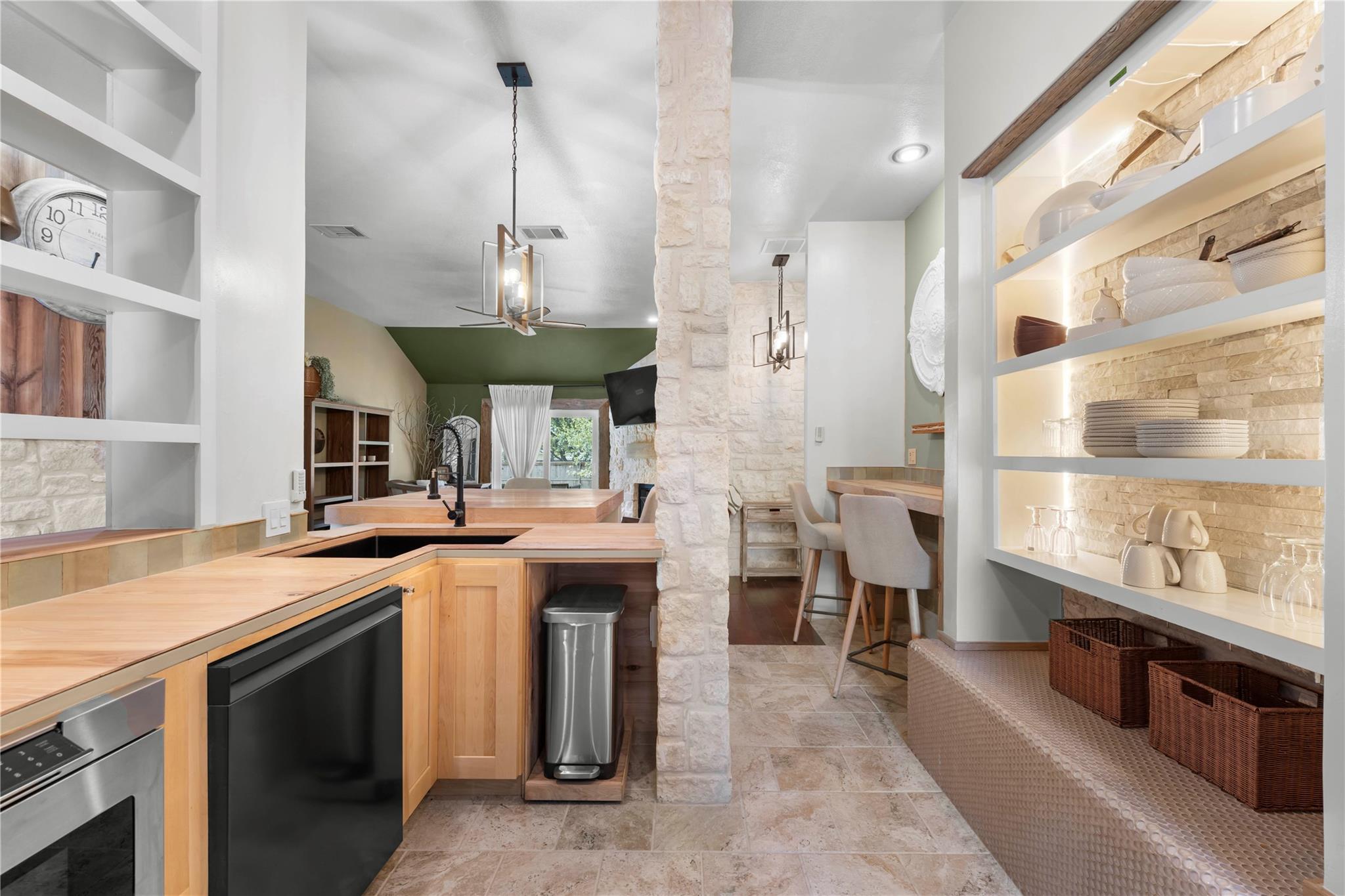 1016 Klondike Loop, Round Rock, TX 78665