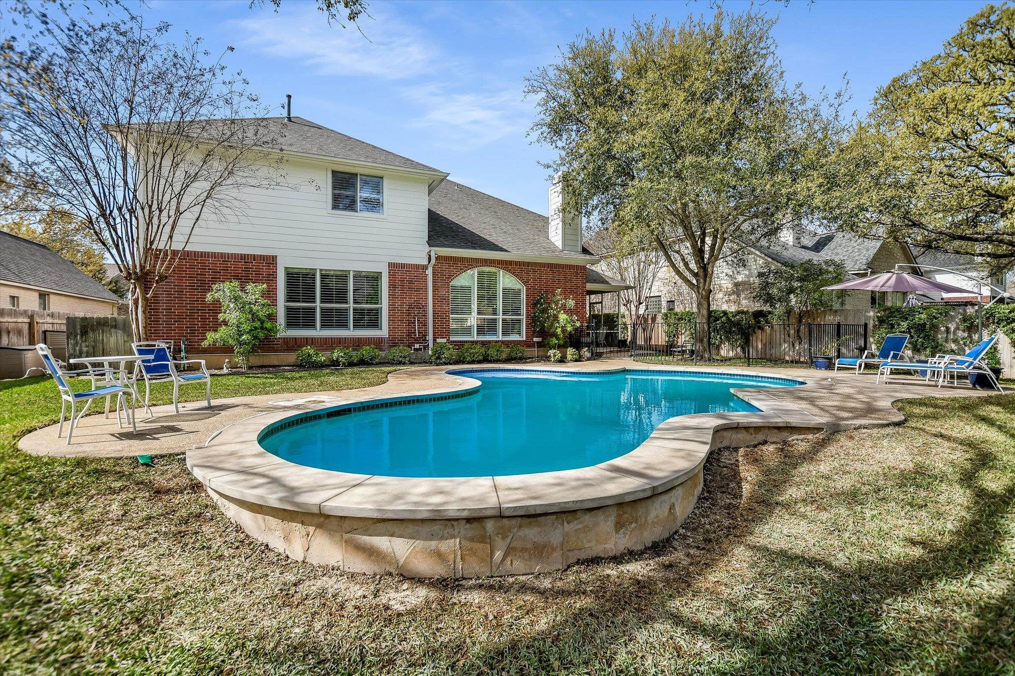 2720 Loyaga Dr, Round Rock, TX 78681