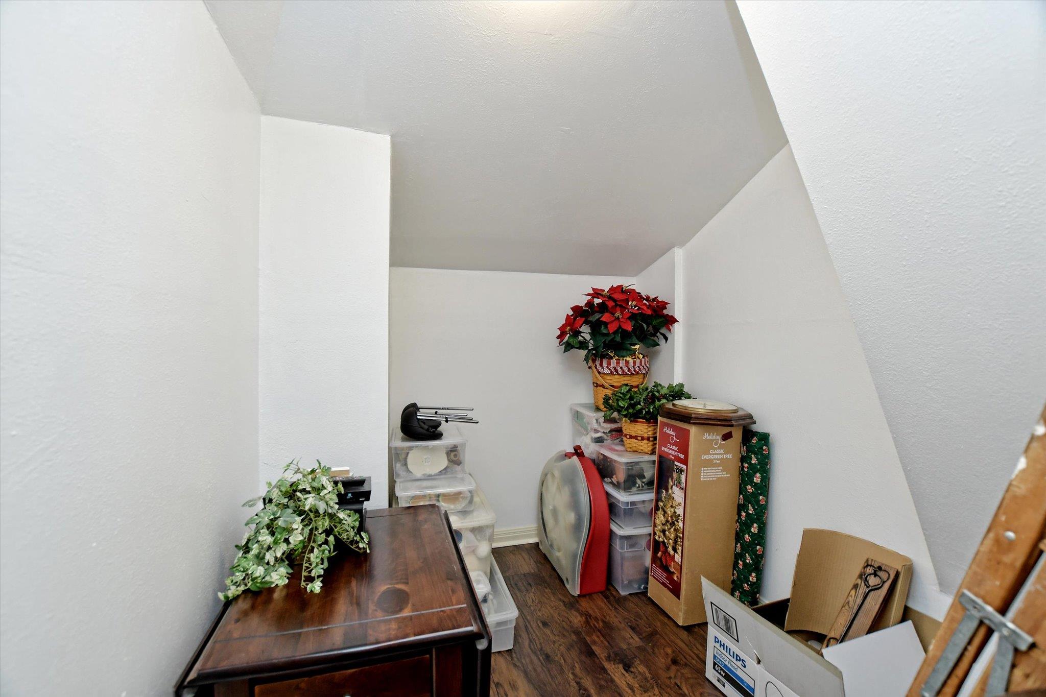 2720 Loyaga Dr, Round Rock, TX 78681