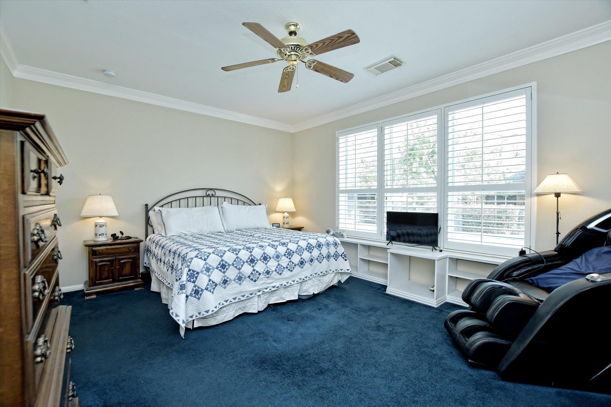 2720 Loyaga Dr, Round Rock, TX 78681