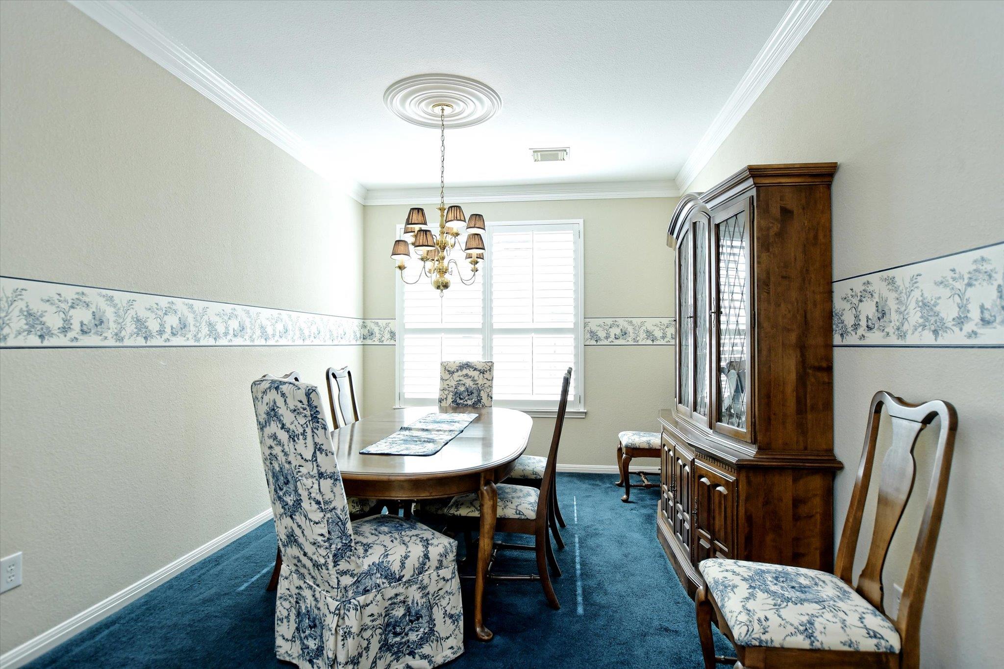 2720 Loyaga Dr, Round Rock, TX 78681