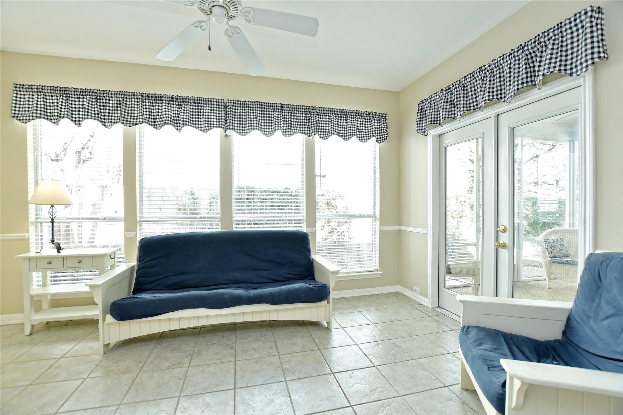 2720 Loyaga Dr, Round Rock, TX 78681