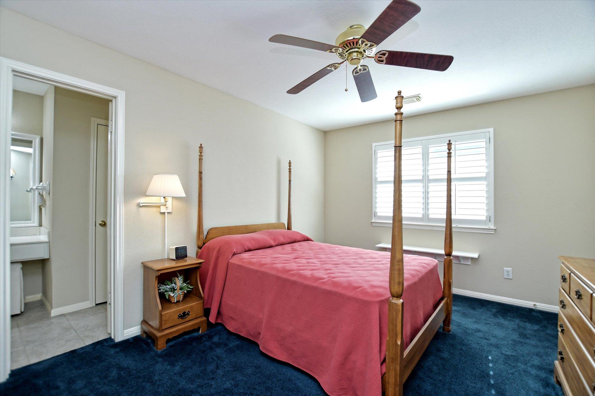 2720 Loyaga Dr, Round Rock, TX 78681