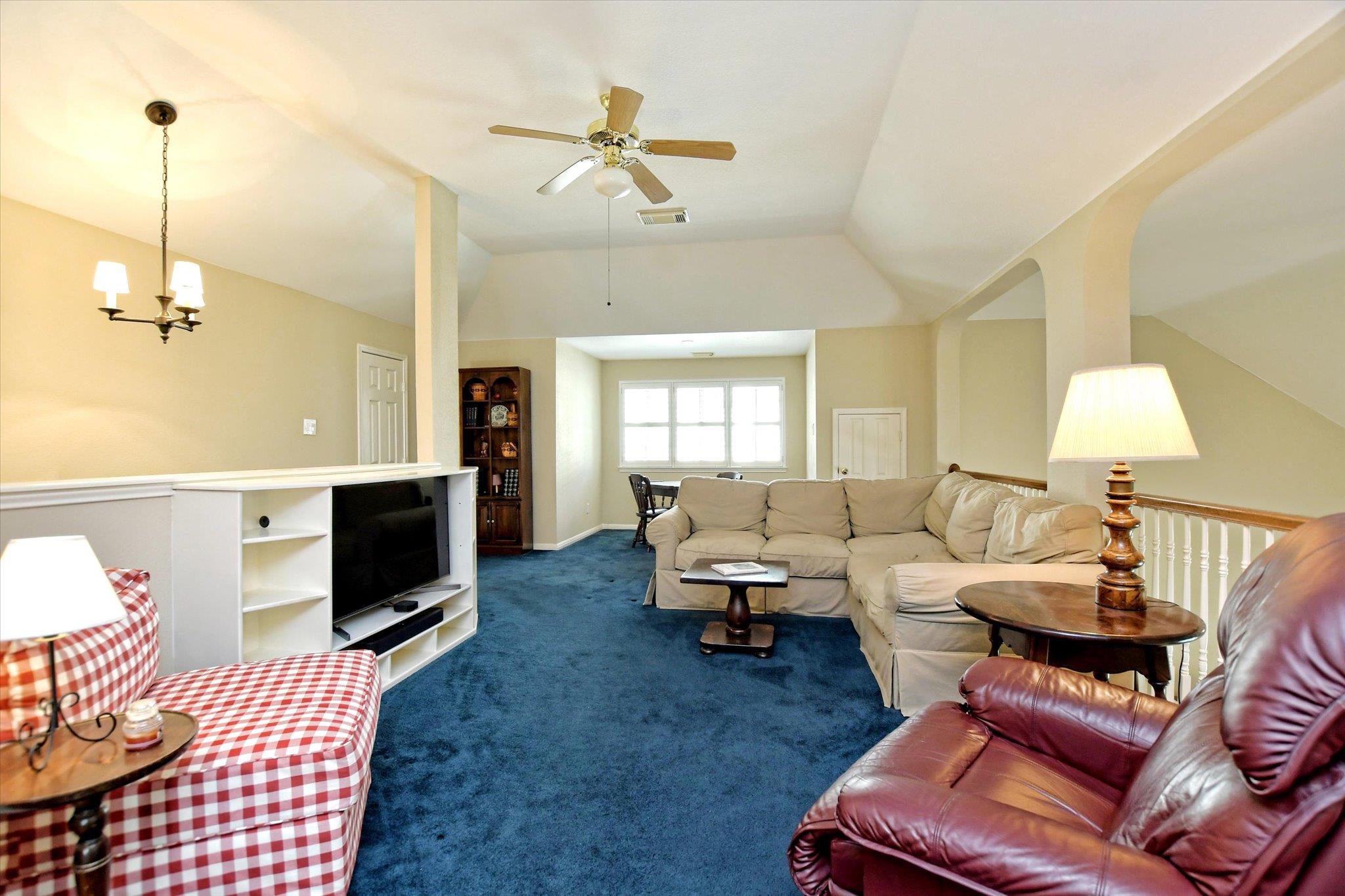 2720 Loyaga Dr, Round Rock, TX 78681