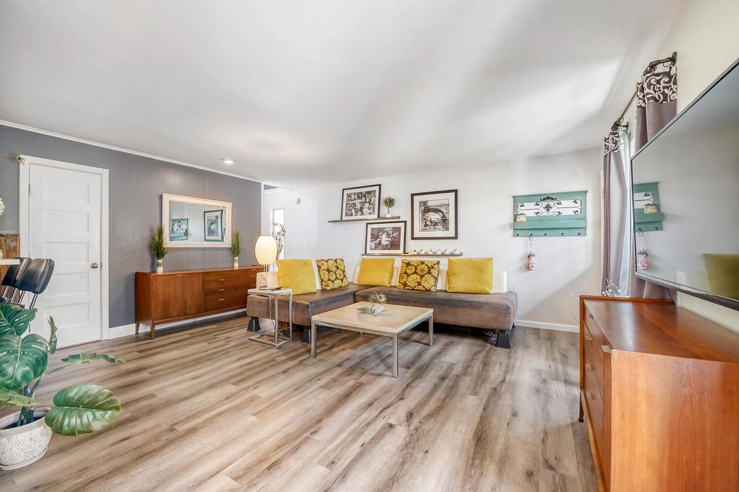 6718 Silvermine Dr # 1004, Austin, TX 78736