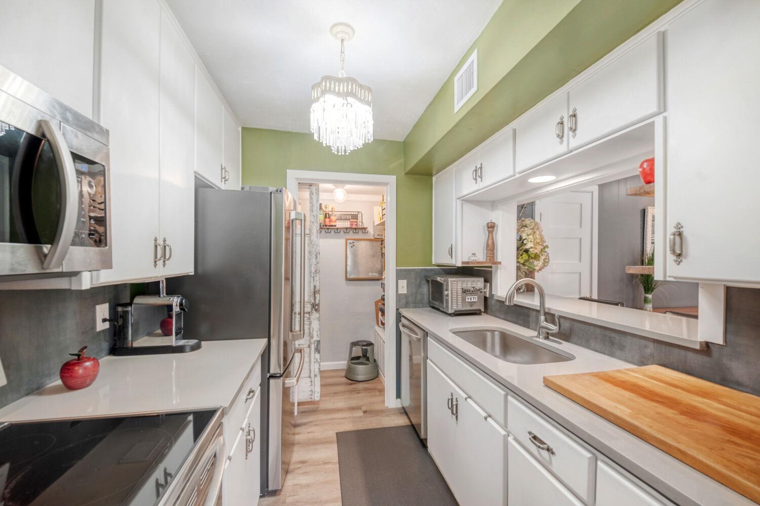 6718 Silvermine Dr # 1004, Austin, TX 78736