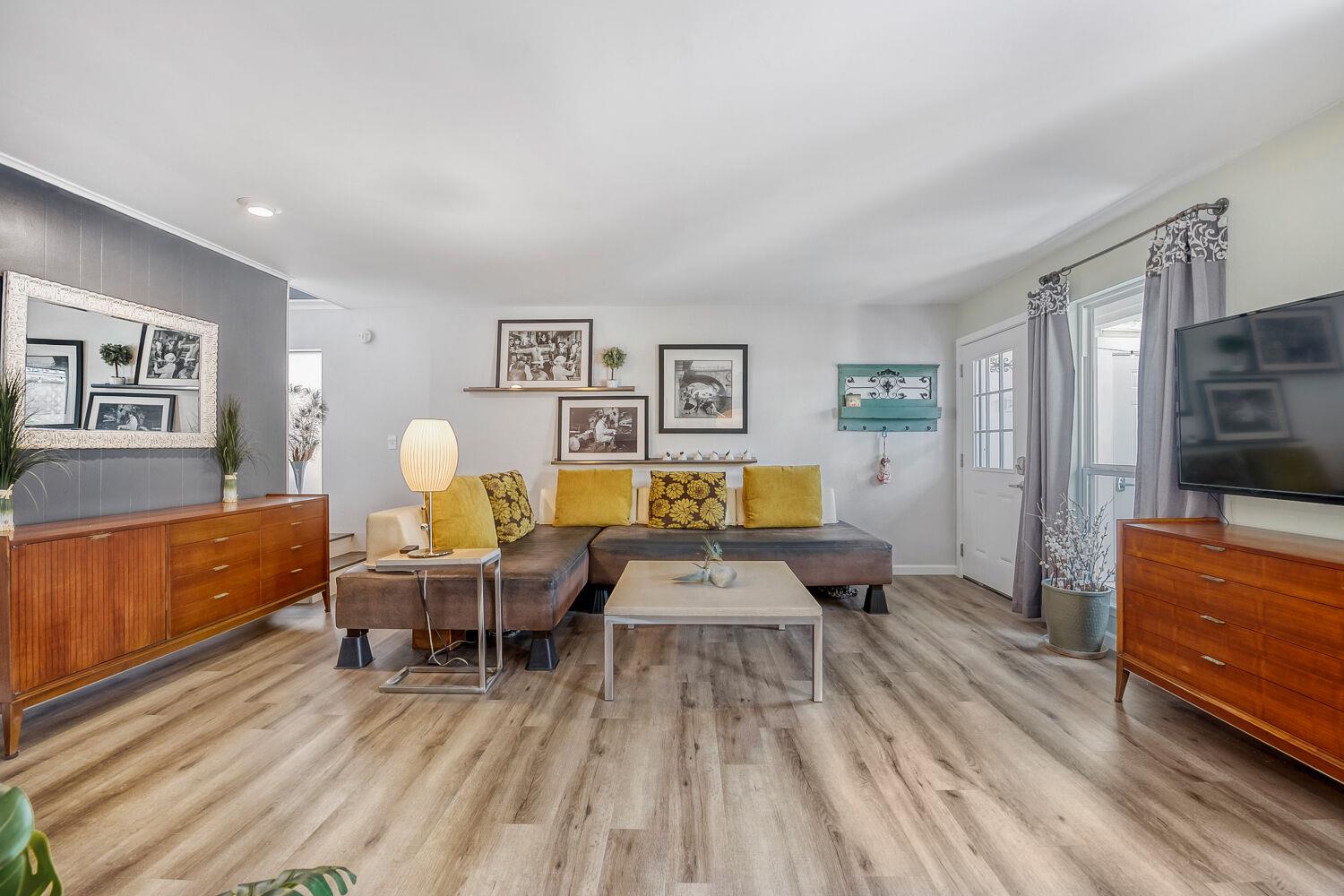 6718 Silvermine Dr # 1004, Austin, TX 78736