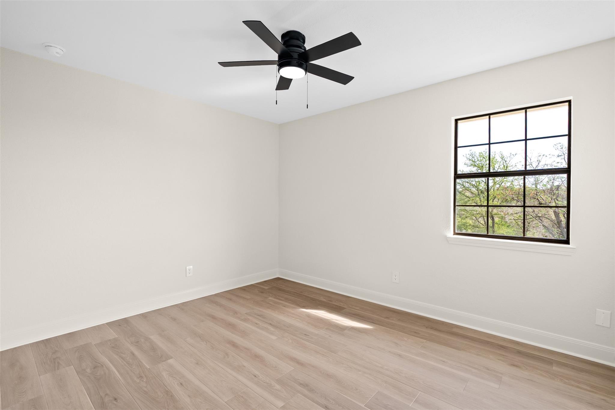 129 Ridgecrest Rd, Georgetown, TX 78628