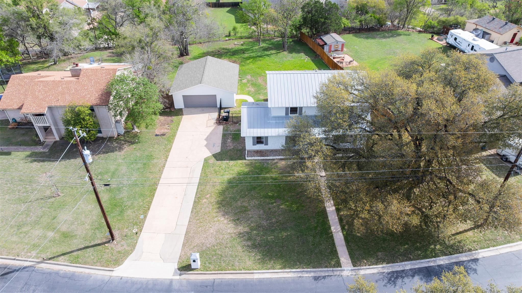 129 Ridgecrest Rd, Georgetown, TX 78628
