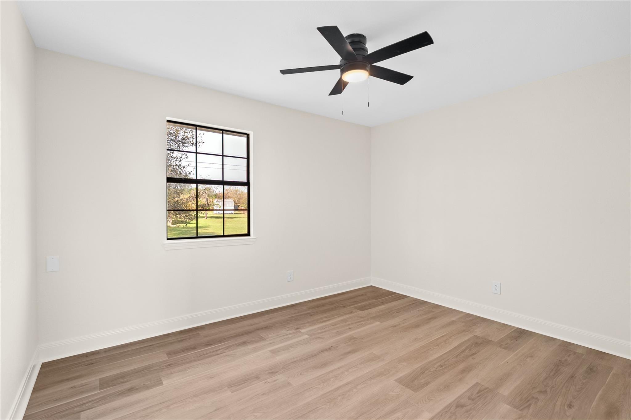 129 Ridgecrest Rd, Georgetown, TX 78628